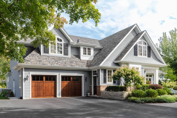 Best Roof Installation  in Moreland Hills, OH
